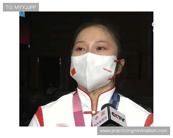 廖秋云训练完直接拎爱马仕去吃米其林，这日子谁懂